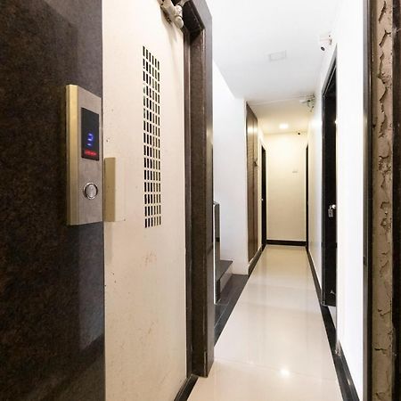 Hotel Girgoan Palace 孟买 外观 照片