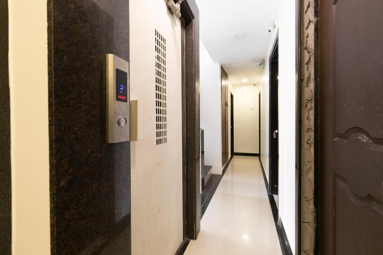 Hotel Girgoan Palace 孟买 外观 照片